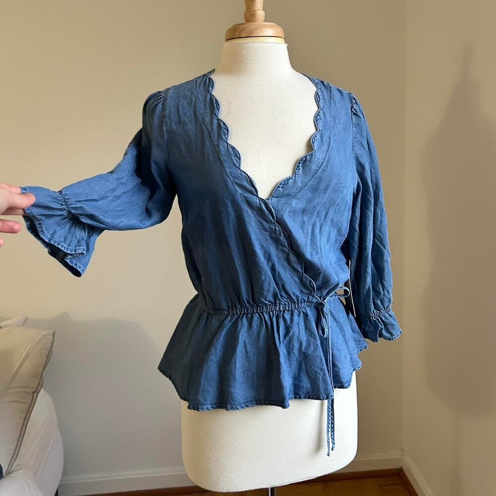 Nwt haute monde denim peplum blouse